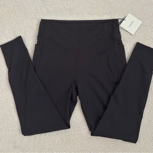 NWT Calvin Klein Women’s High-Rise 7/8 Leggings Size M